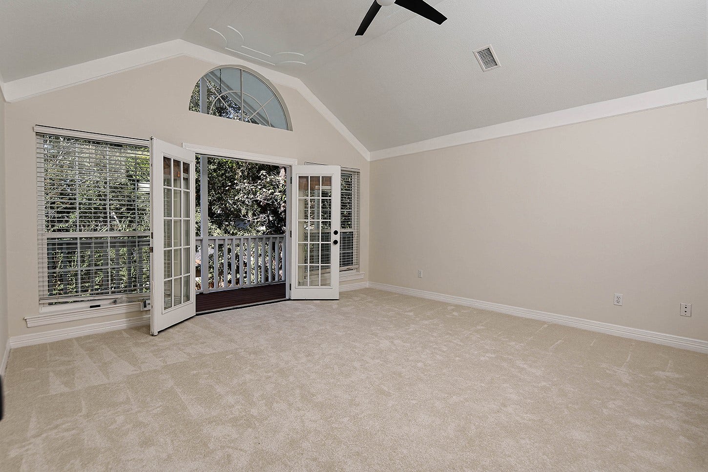 87 Rush Haven Drive, The Woodlands, TX 77381 87 Rush Haven Drive, The Woodlands, TX 77381