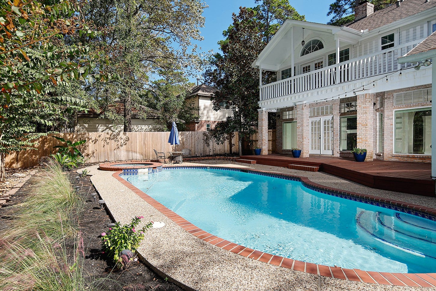 87 Rush Haven Drive, The Woodlands, TX 77381 87 Rush Haven Drive, The Woodlands, TX 77381