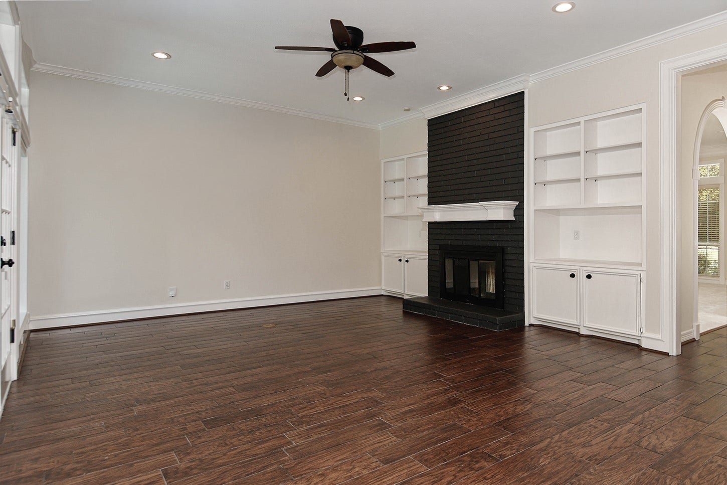 87 Rush Haven Drive, The Woodlands, TX 77381 87 Rush Haven Drive, The Woodlands, TX 77381