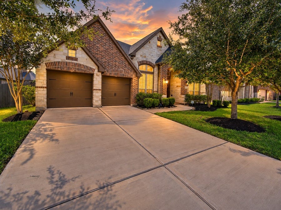 Property photo for 2302 Taylor Marie Trail, Katy, TX