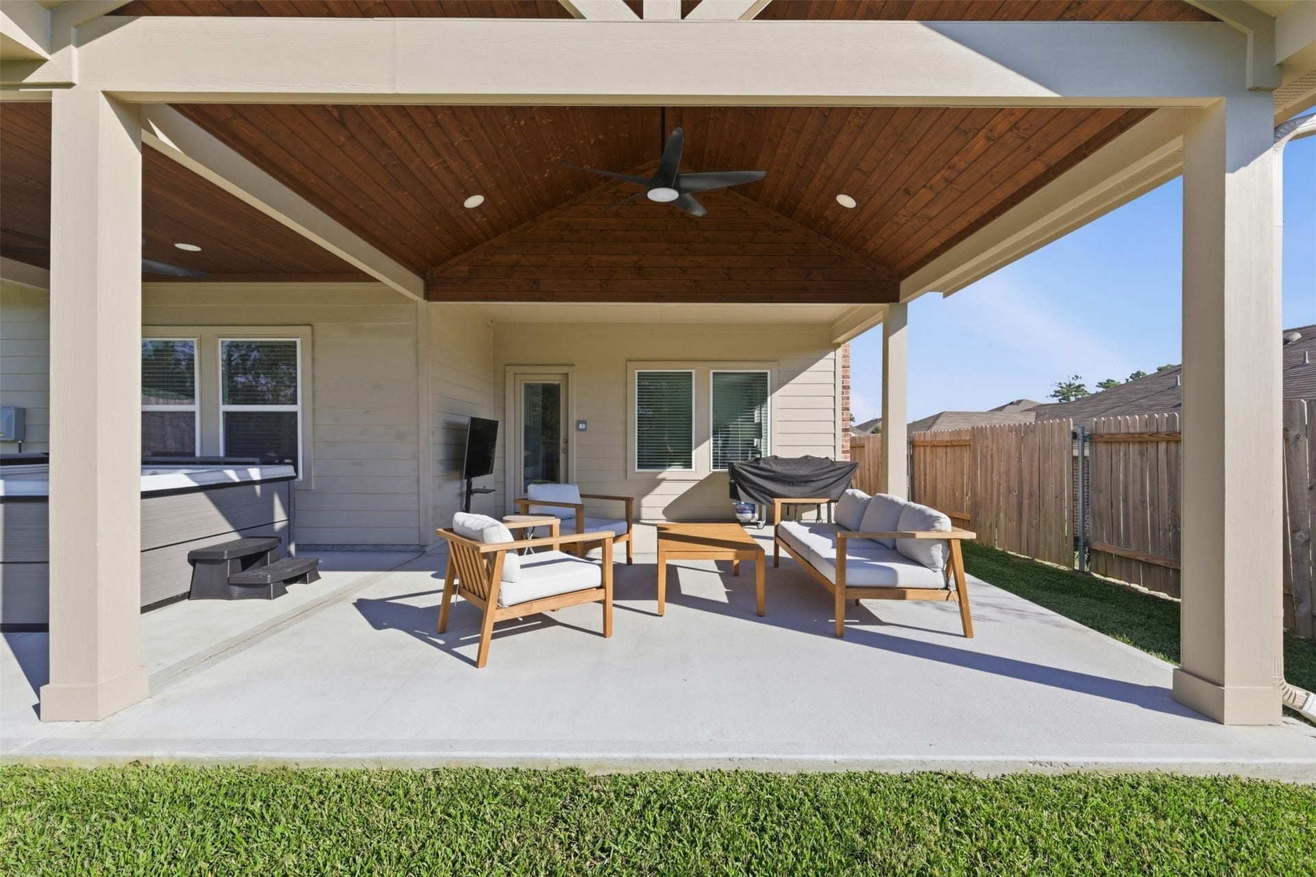 12219 Azur Springs Court, Conroe, TX 77304