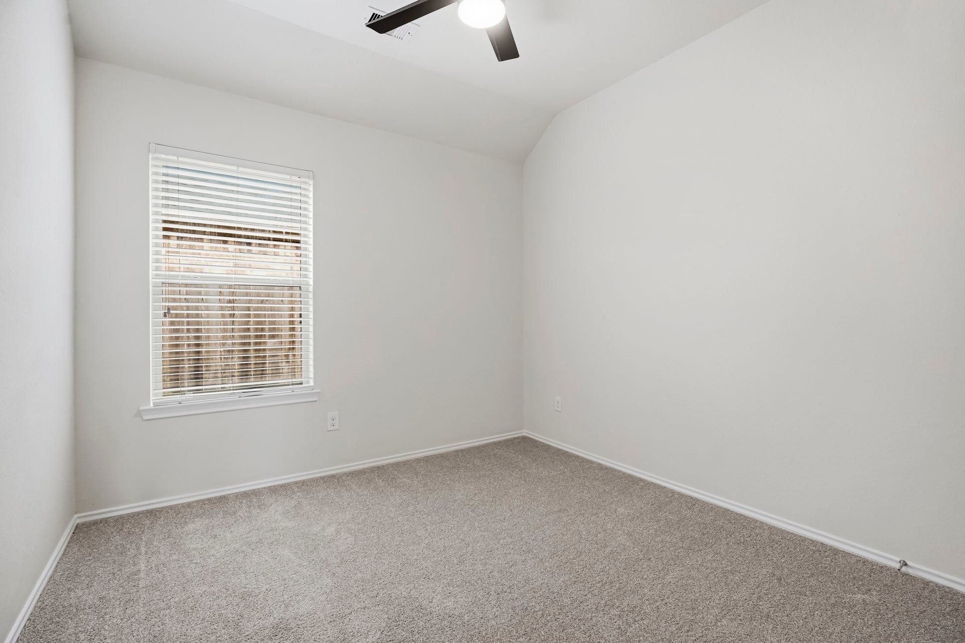 516 Fieldhaven Court, La Marque, TX 77568 516 Fieldhaven Court, La Marque, TX 77568
