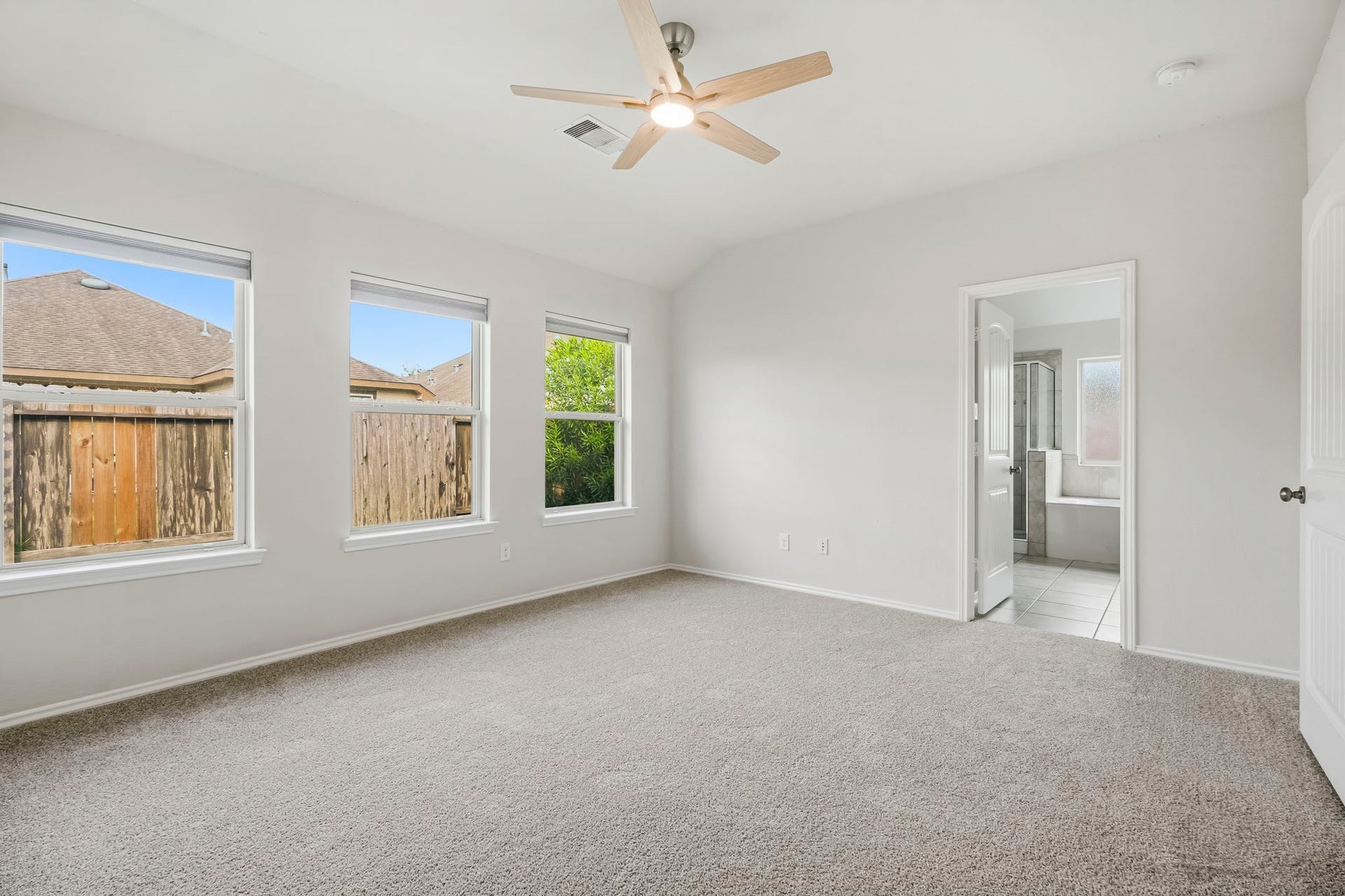 516 Fieldhaven Court, La Marque, TX 77568 516 Fieldhaven Court, La Marque, TX 77568