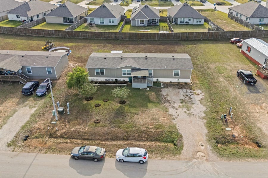 Property photo for 543 Ashlawn Drive, Conroe, TX