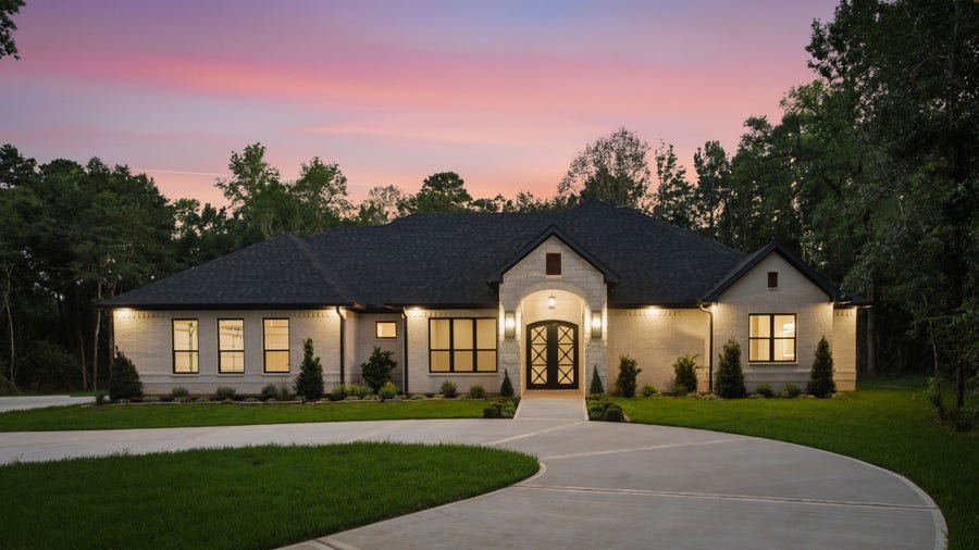 Property photo for 7111 Lorna Road, Montgomery, TX