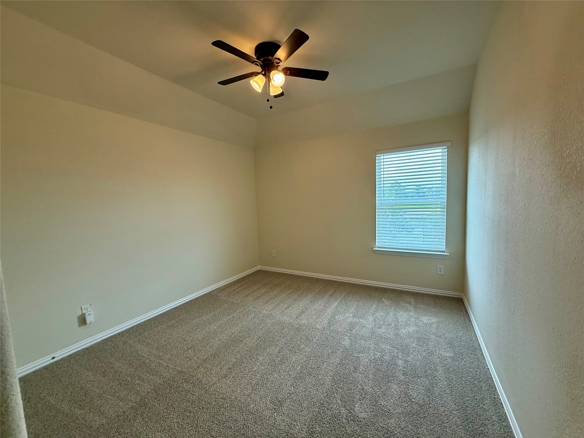 23422 Bordeaux Drive, Alvin, TX 77511 Bedroom 4