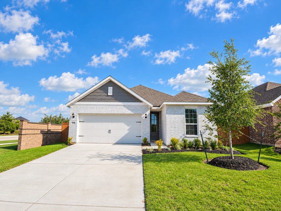 Property photo for 1023 Rosewood Trail, Beasley, TX