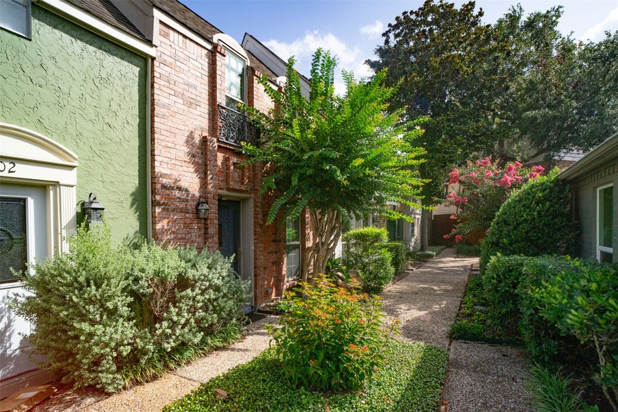 Property photo for 11525 Burdine Street, #403, Houston, TX