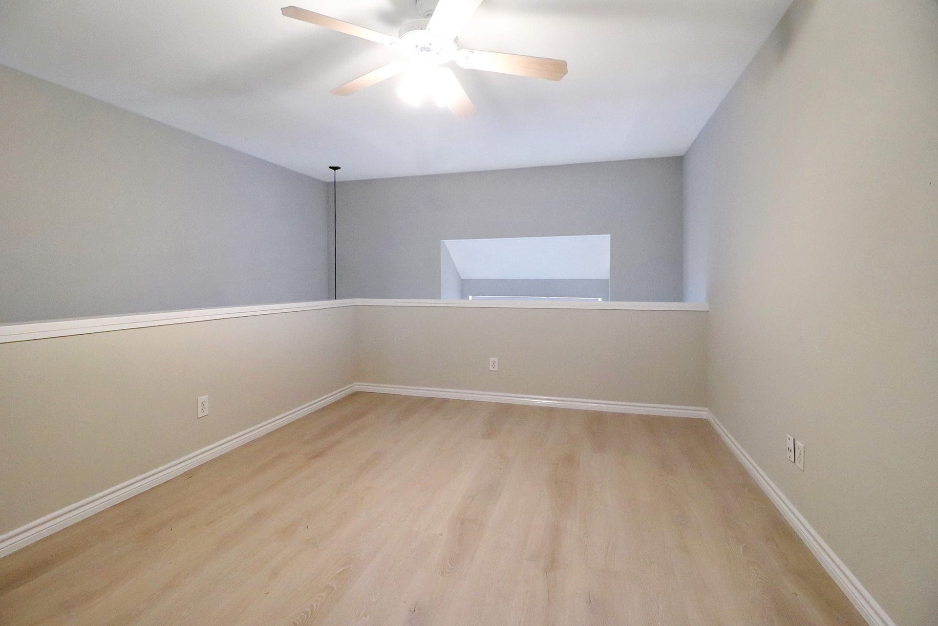 5929 Queensloch Drive, #127, Houston, TX 77096