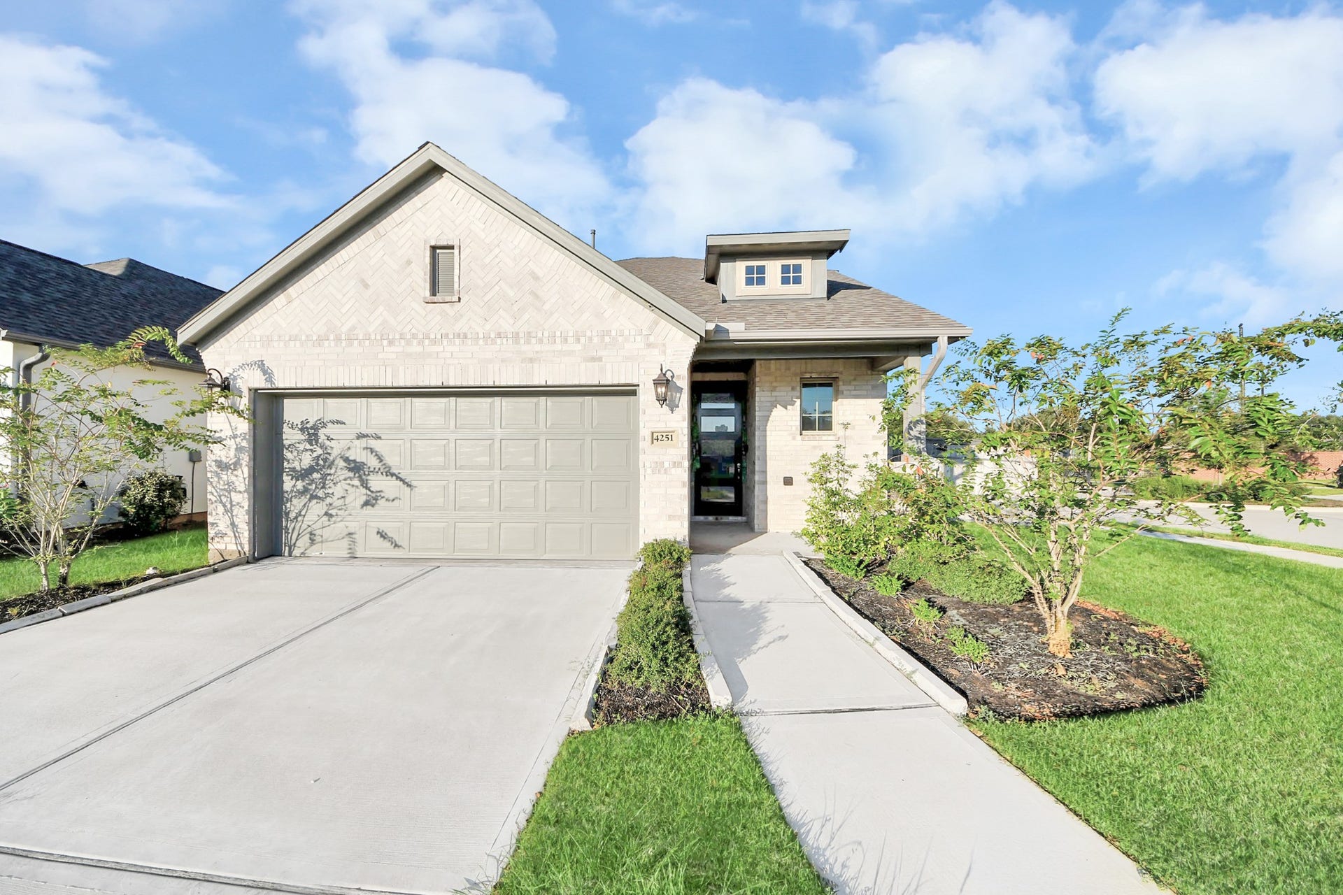 4251 Colony Lane, Missouri City, TX 77459 4251 Colony Lane, Missouri City, TX 77459