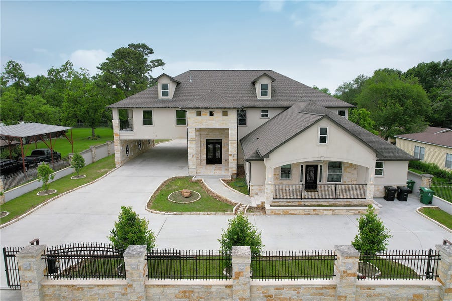 Property photo for 5726 Martha Lane, Houston, TX
