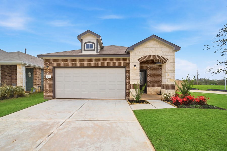 Property photo for 4606 Mesquite Trail Blush, Pinehurst, TX