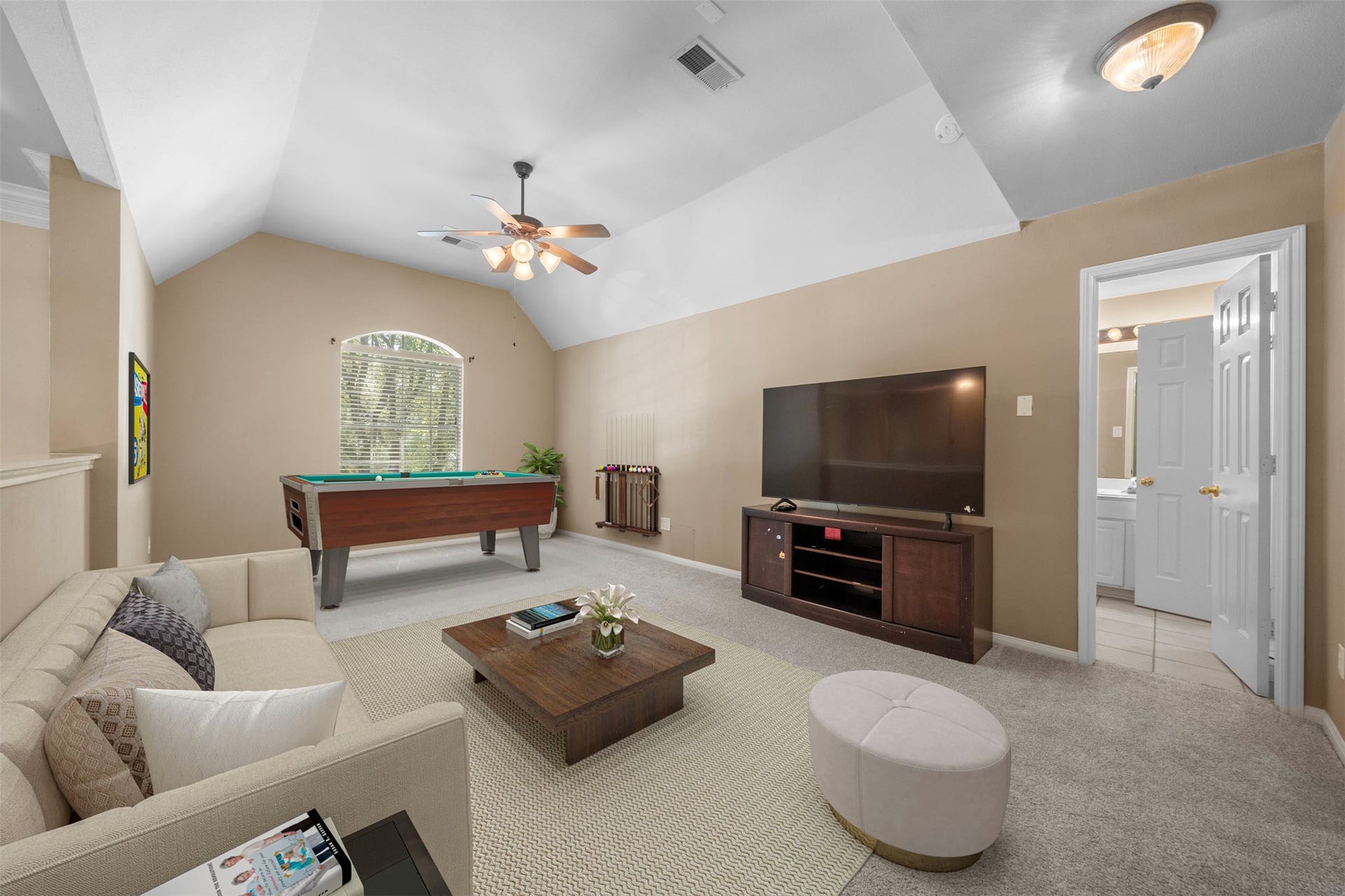 13711 Layton Hills Drive, Cypress, TX 77429 VIRTUALLY STAGED