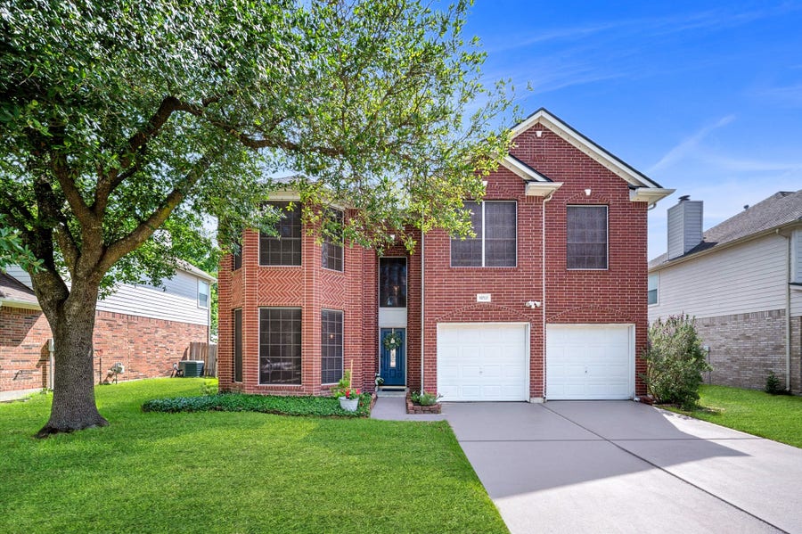 Property photo for 18702 Woodbreeze Drive, Humble, TX