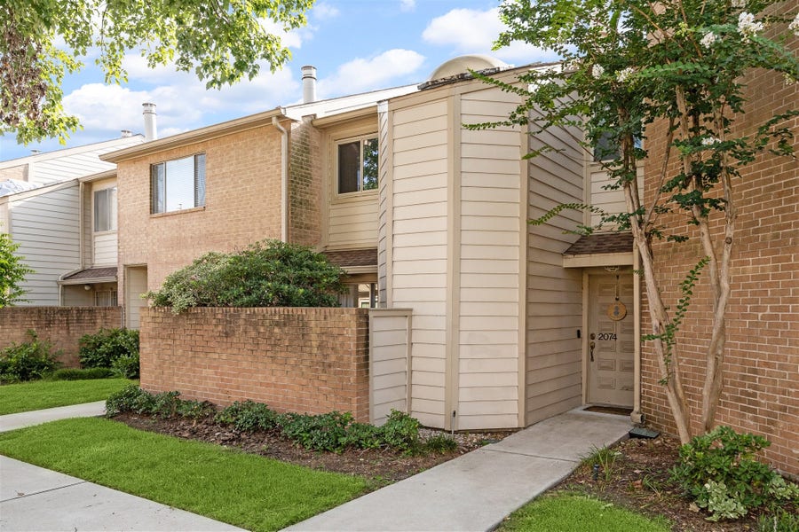 Property photo for 2074 Augusta Drive, #6/47, Houston, TX