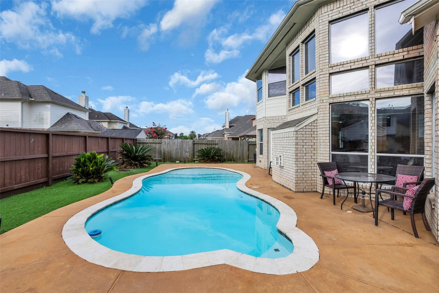 Property photo for 611 River Delta Lane, Rosenberg, TX