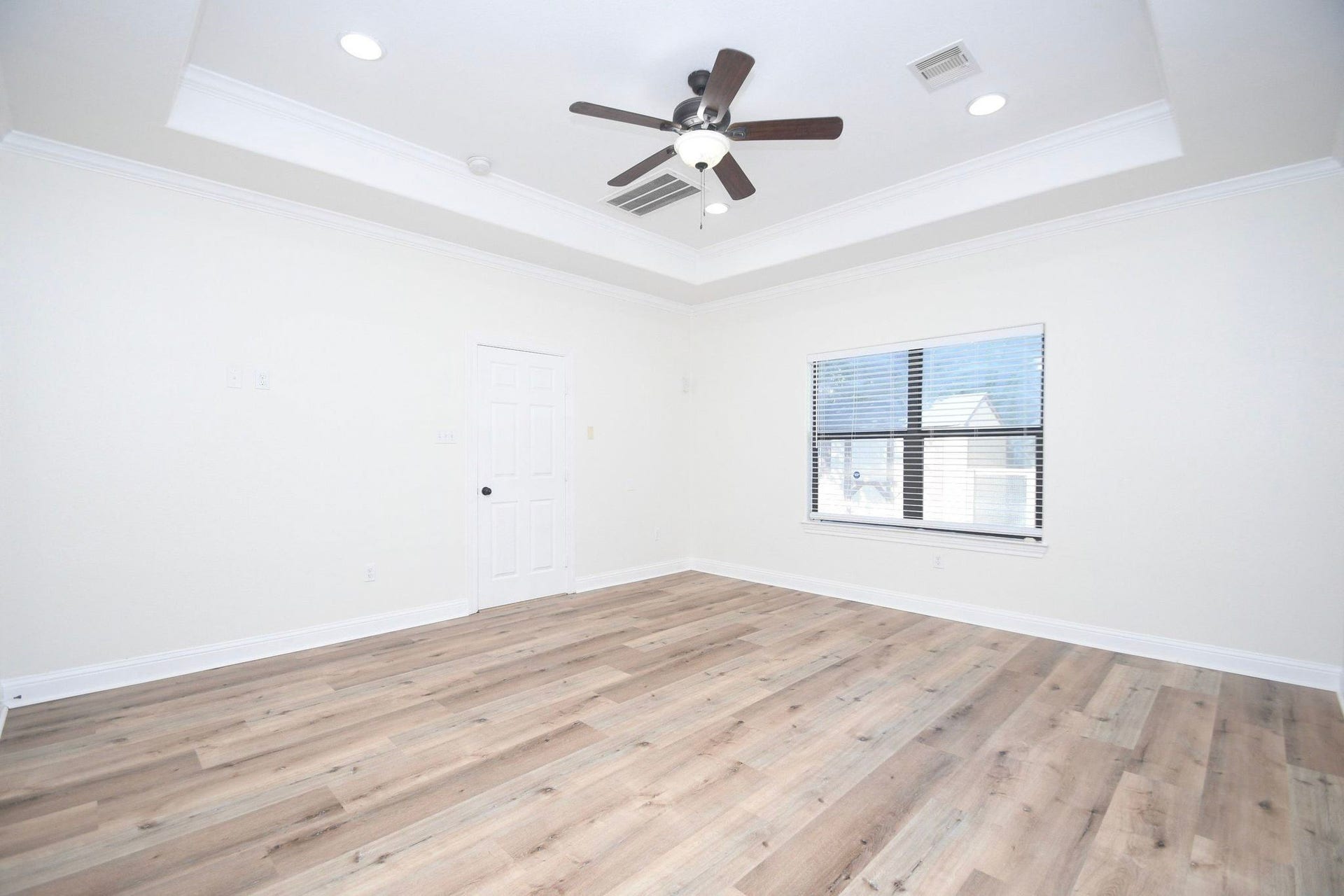 8306 Brandon Street, Houston, TX 77051 8306 Brandon Street, Houston, TX 77051