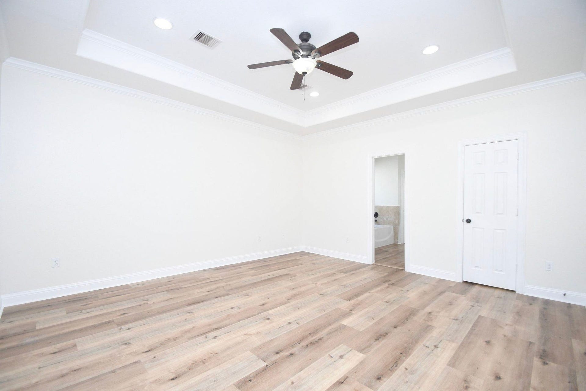 8306 Brandon Street, Houston, TX 77051 8306 Brandon Street, Houston, TX 77051