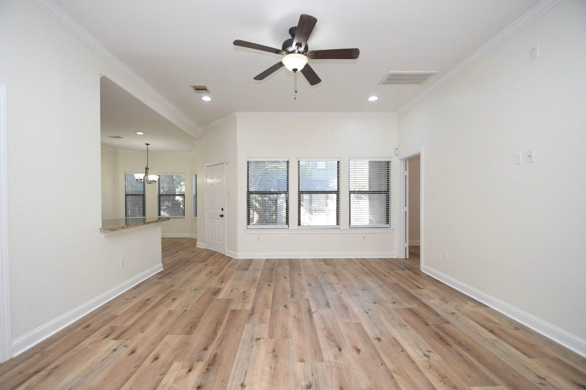 8306 Brandon Street, Houston, TX 77051 8306 Brandon Street, Houston, TX 77051