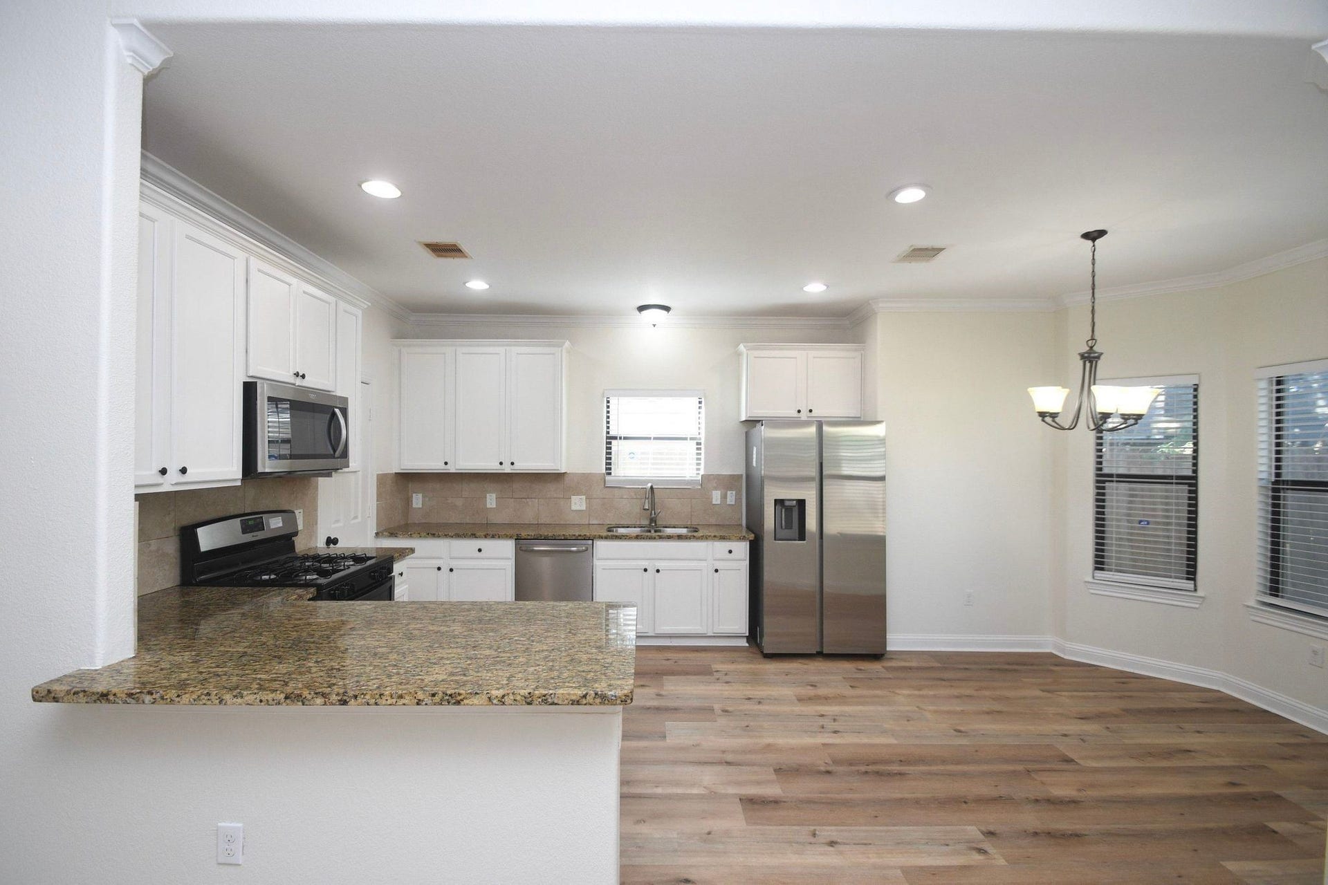 8306 Brandon Street, Houston, TX 77051 8306 Brandon Street, Houston, TX 77051