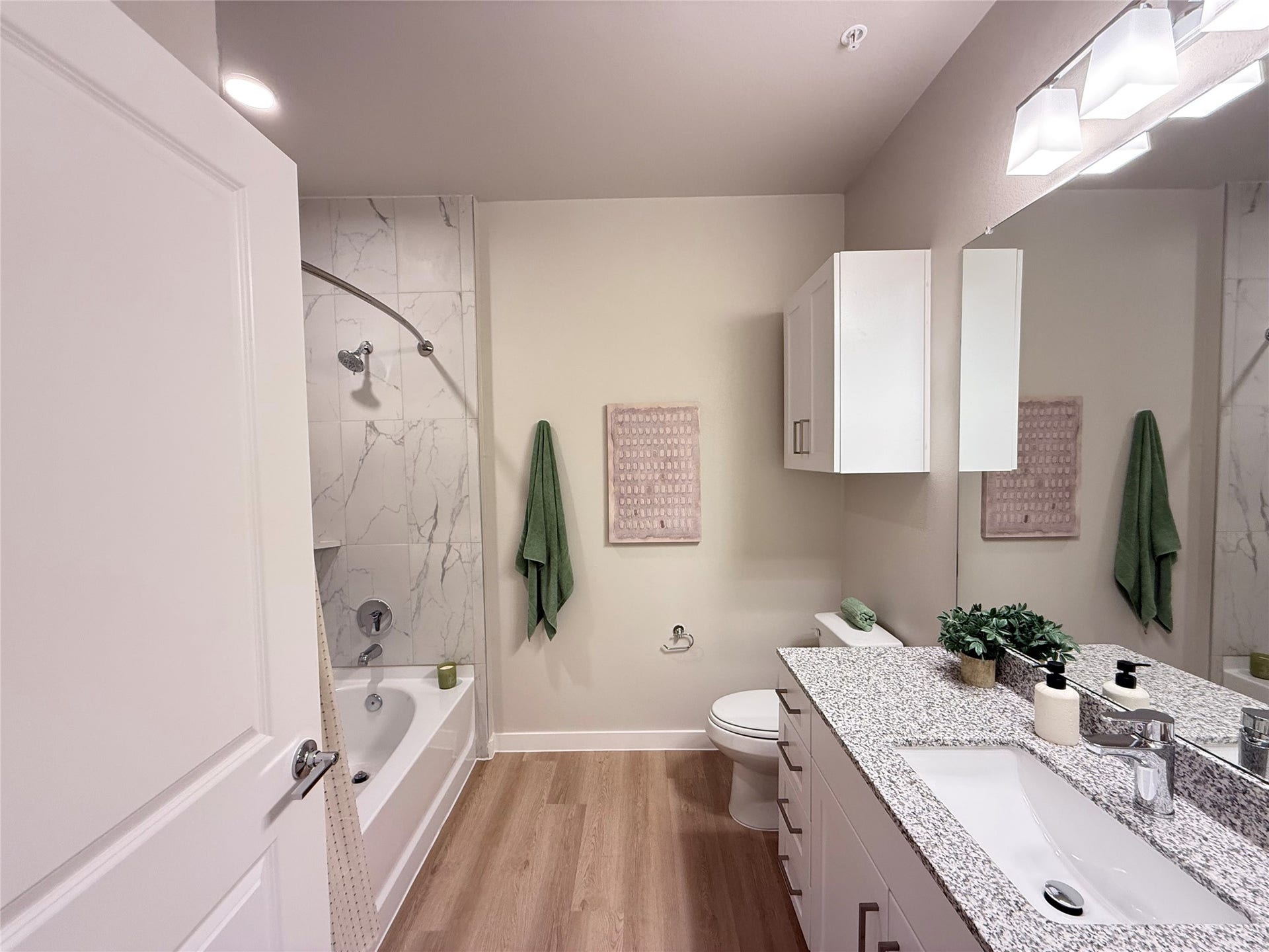 MODEL UNIT SHOWN. SAME LAYOUT