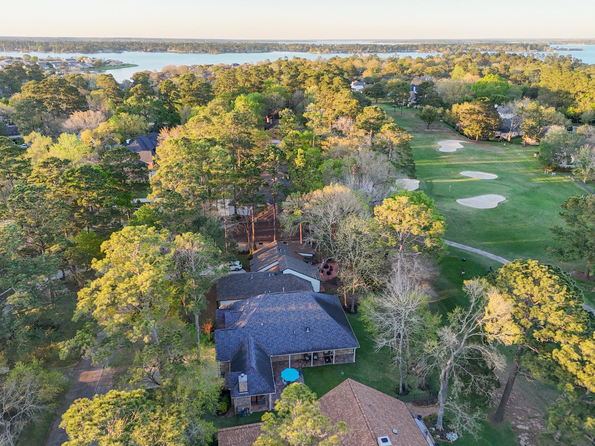 199 Springs Edge Drive, Montgomery, TX 77356