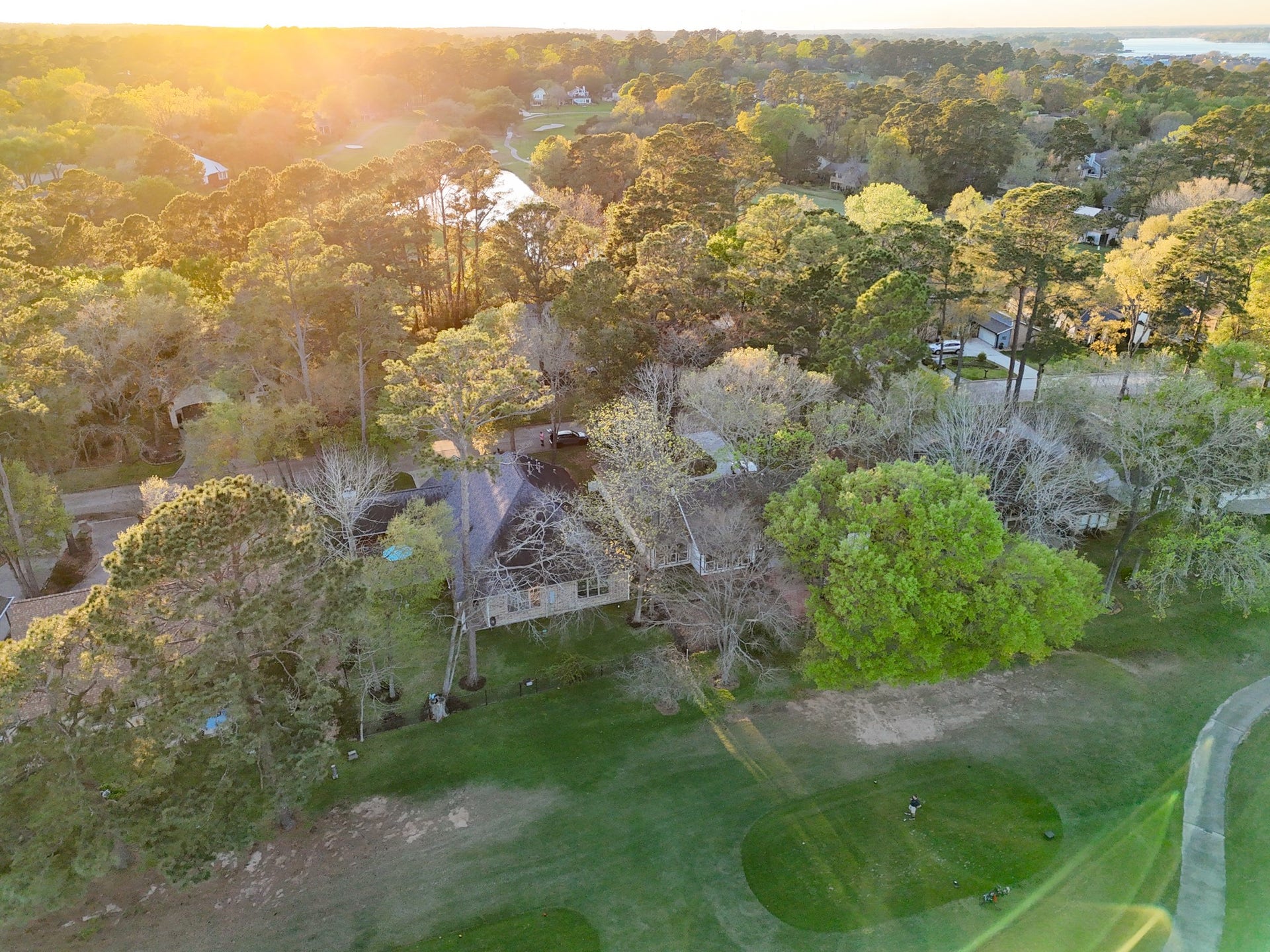199 Springs Edge Drive, Montgomery, TX 77356