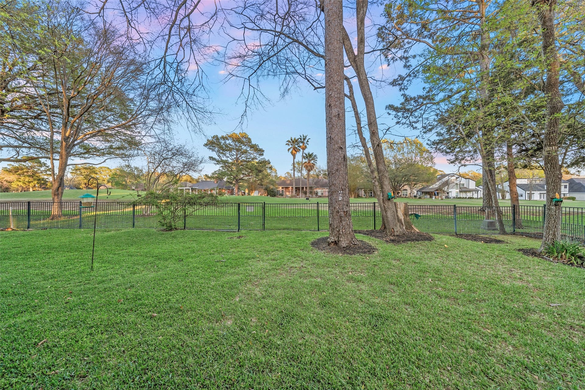 199 Springs Edge Drive, Montgomery, TX 77356