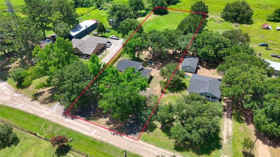 Property photo for 31511 Charter Lane, Waller, TX