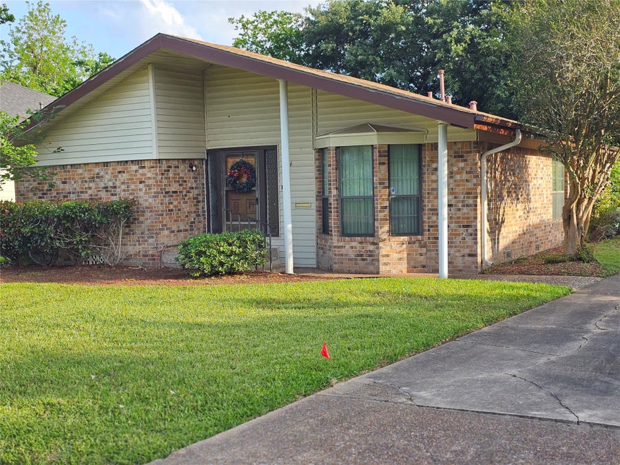 Property photo for 5026 Wilmington Street, Houston, TX