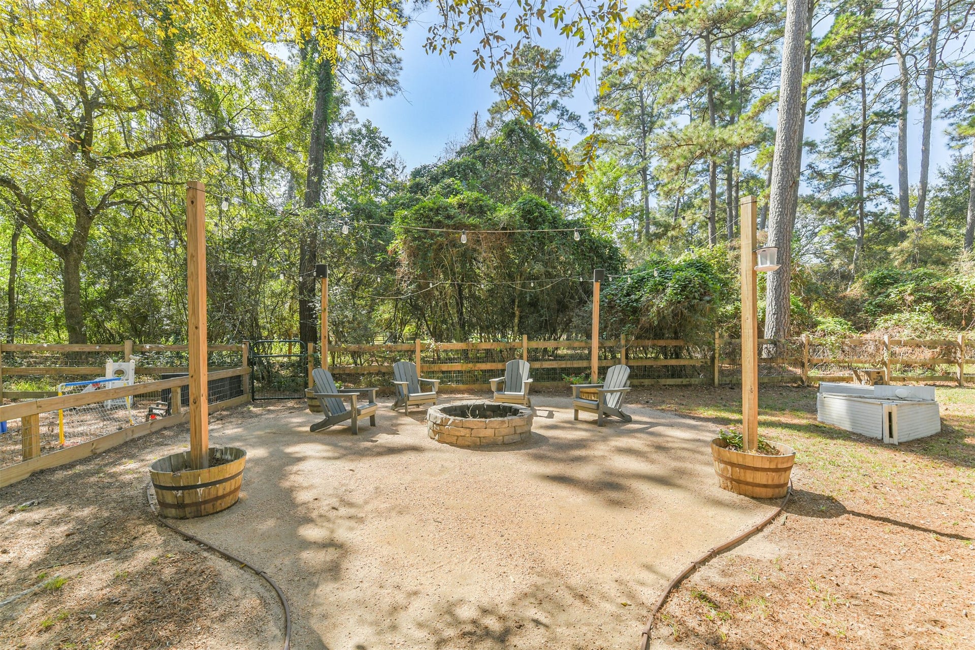15256 Conroe Drive, Conroe, TX 77384 15256 Conroe Drive, Conroe, TX 77384