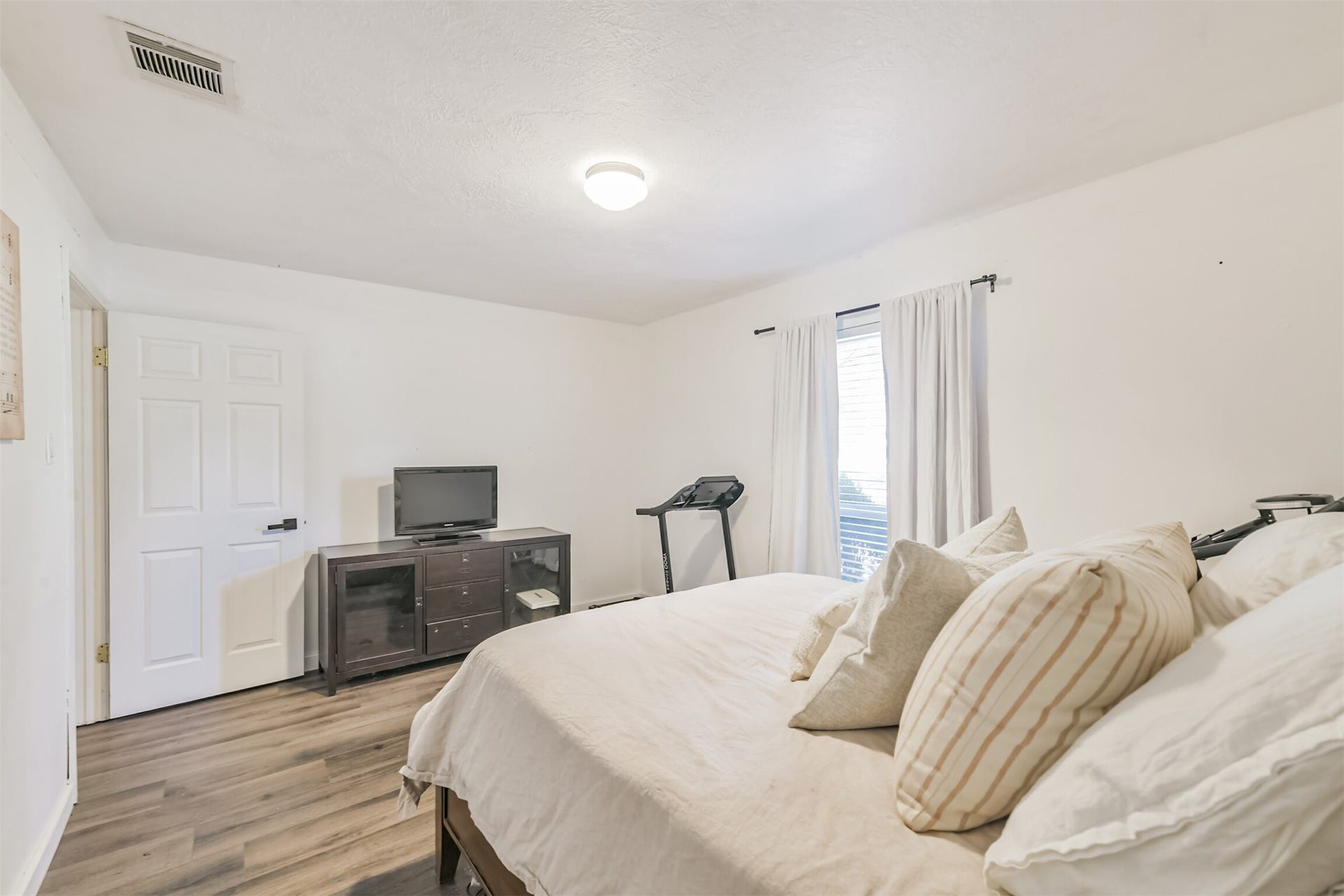 15256 Conroe Drive, Conroe, TX 77384 15256 Conroe Drive, Conroe, TX 77384