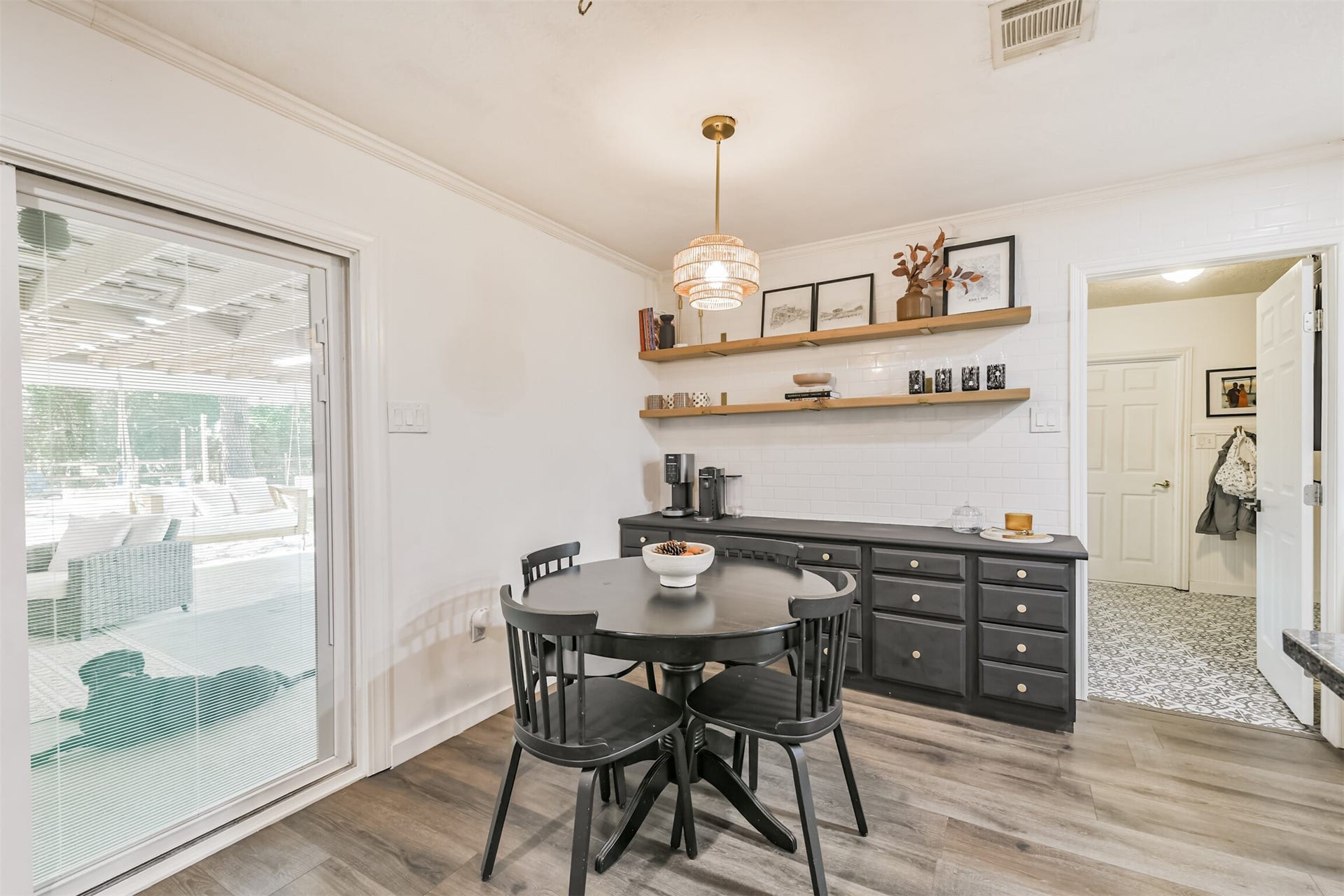 15256 Conroe Drive, Conroe, TX 77384 15256 Conroe Drive, Conroe, TX 77384