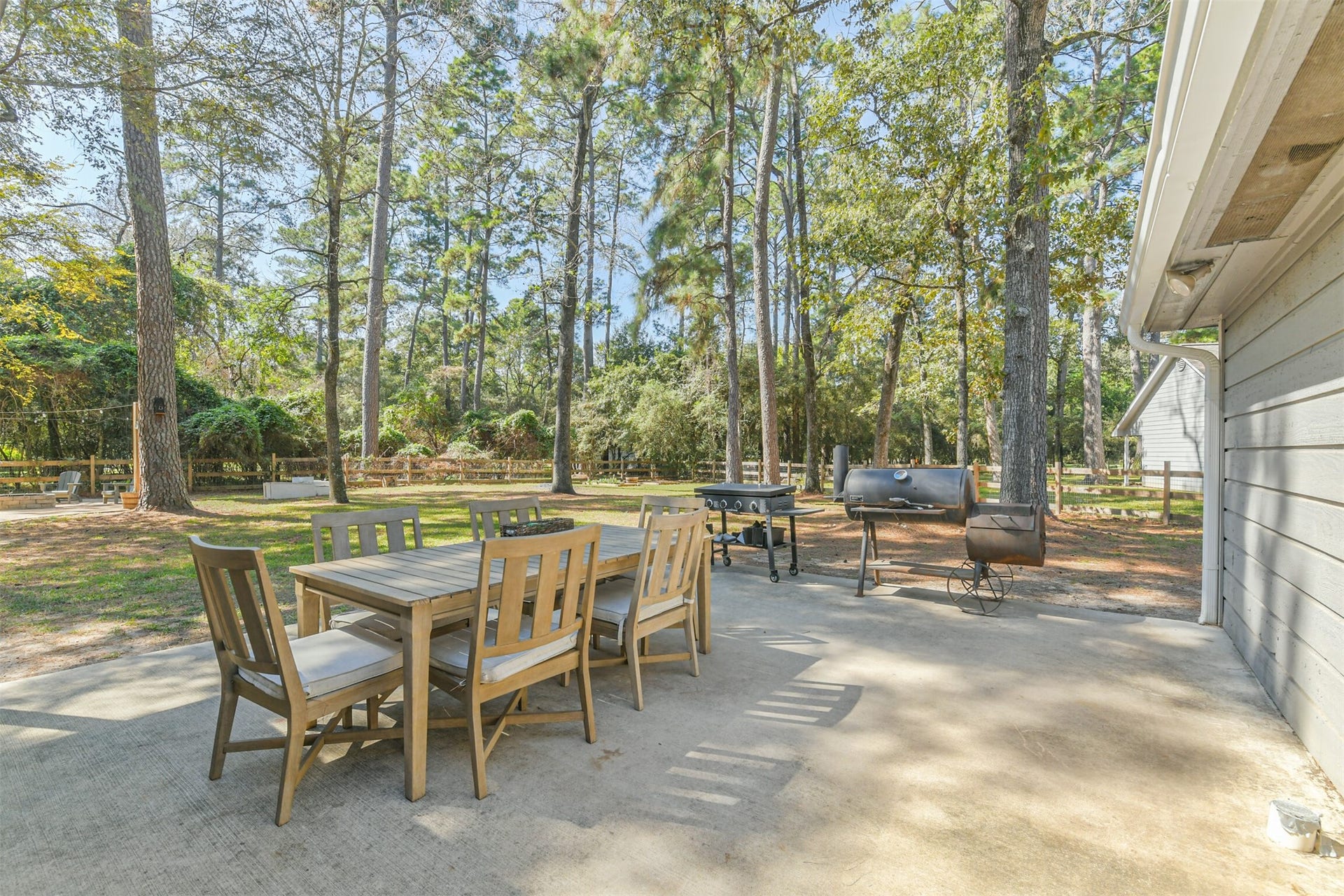 15256 Conroe Drive, Conroe, TX 77384 15256 Conroe Drive, Conroe, TX 77384