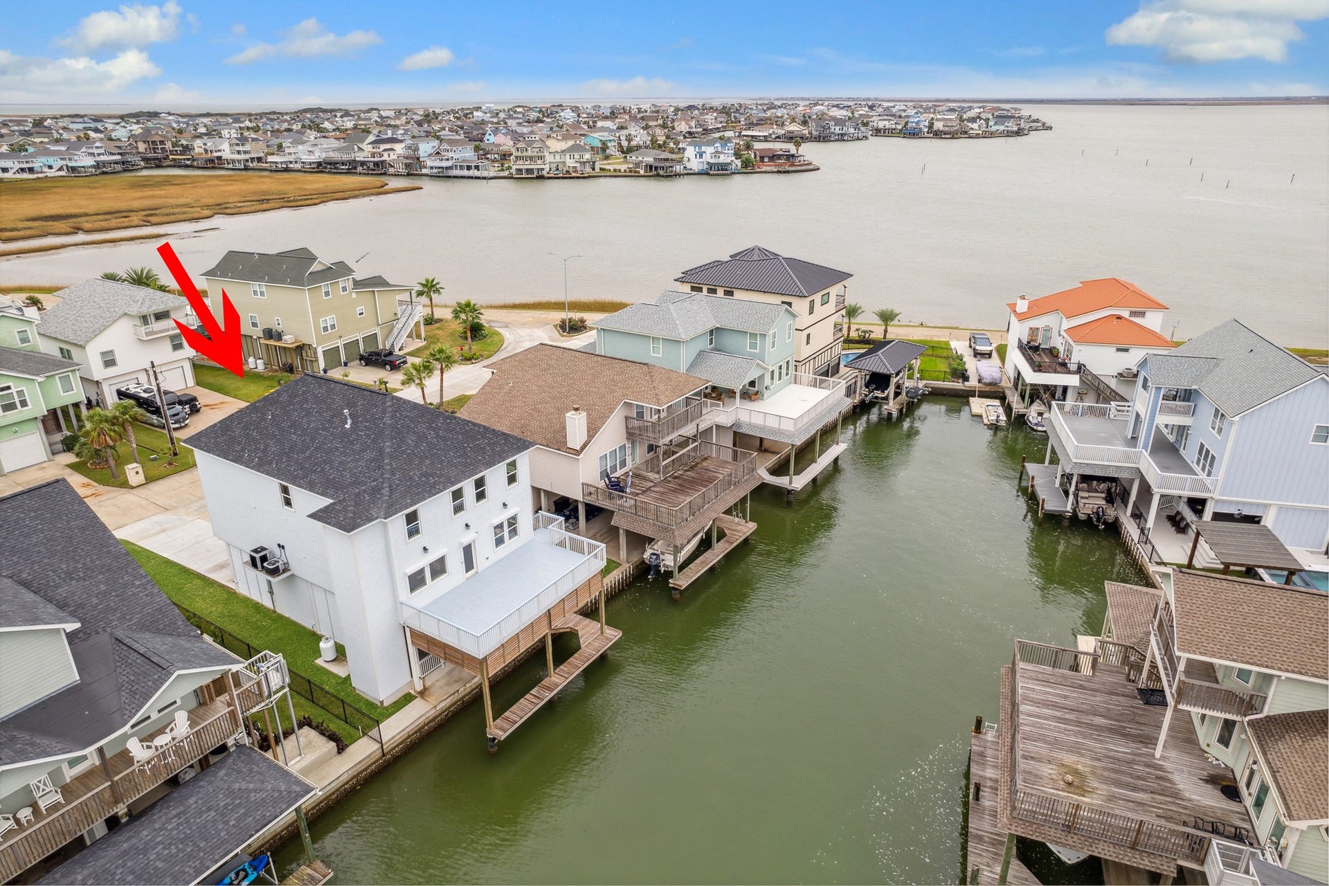 430 Amanda Circle, Tiki Island, TX 77554 430 Amanda Circle, Tiki Island, TX 77554
