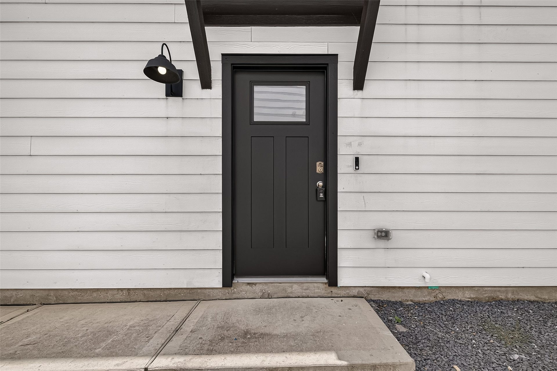3021 Skyline Mesa Drive, Houston, TX 77047 Entryway