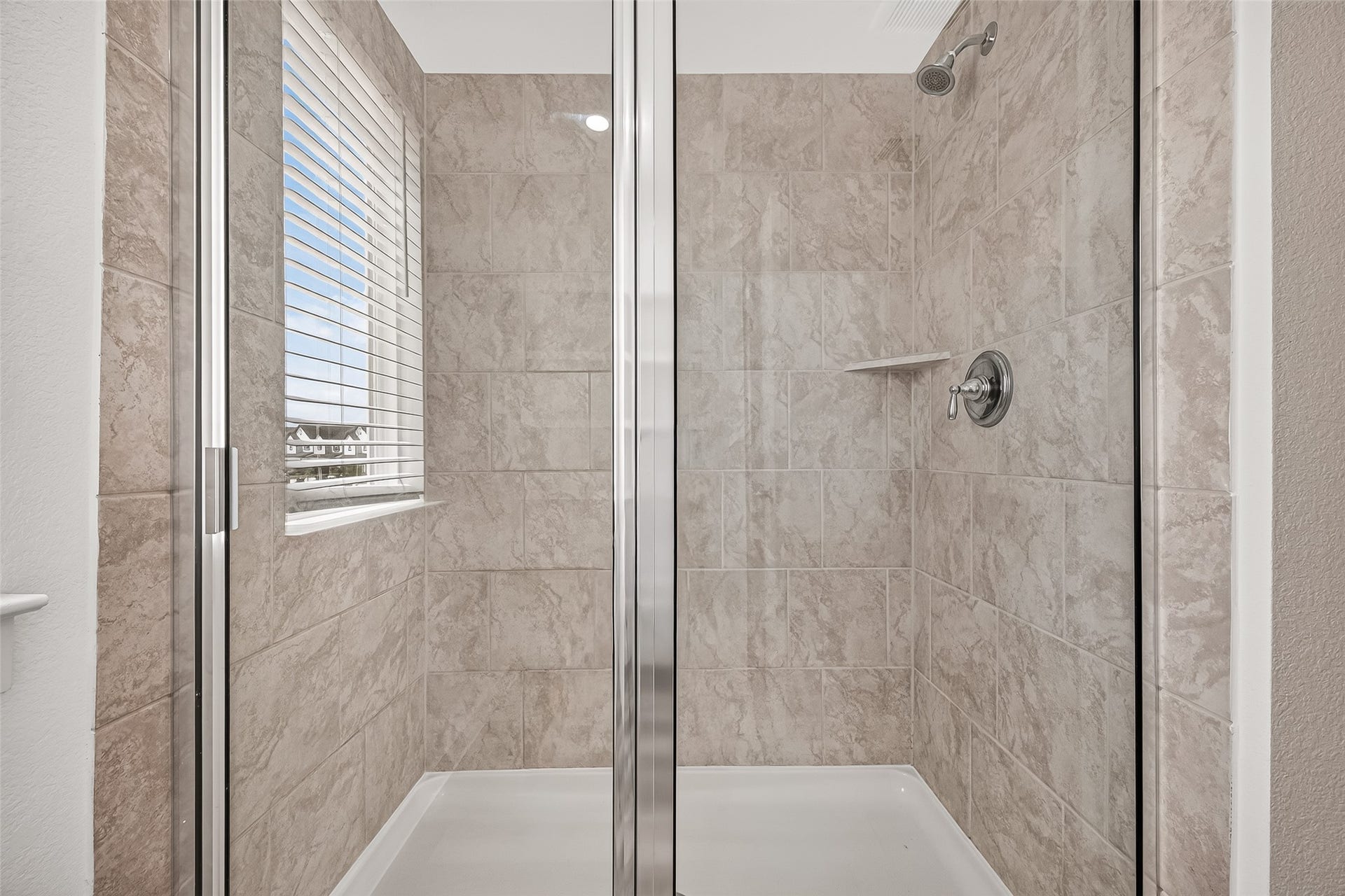 3021 Skyline Mesa Drive, Houston, TX 77047 Primary Bathroom standalone shower