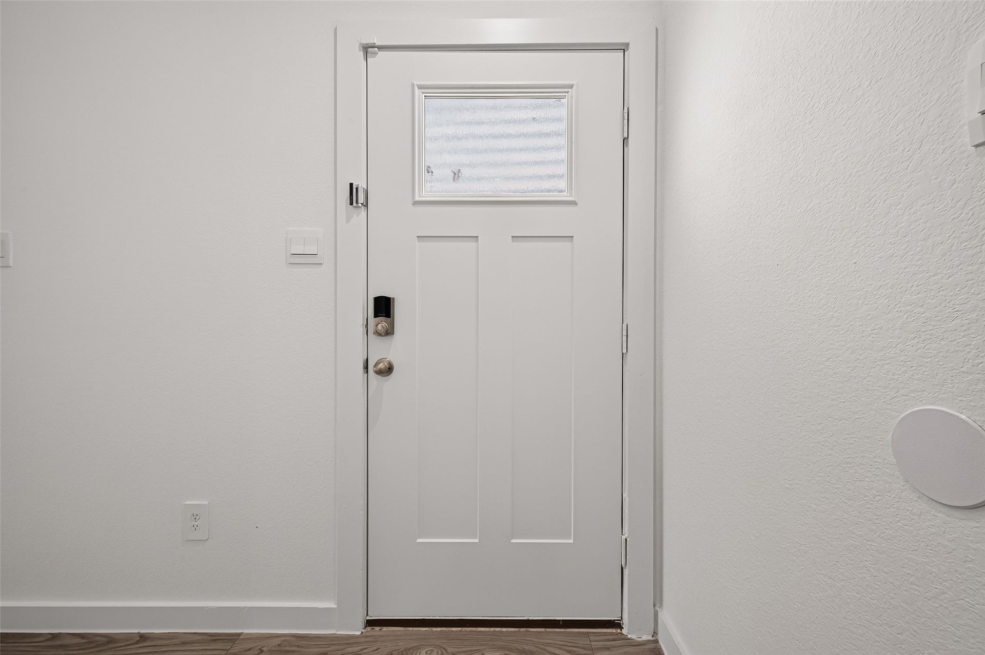 3021 Skyline Mesa Drive, Houston, TX 77047 Welcome home