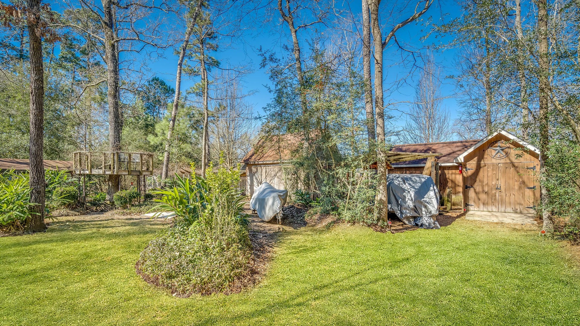 2500 Centerline Road, Conroe, TX 77384 Space for storing lawn tools