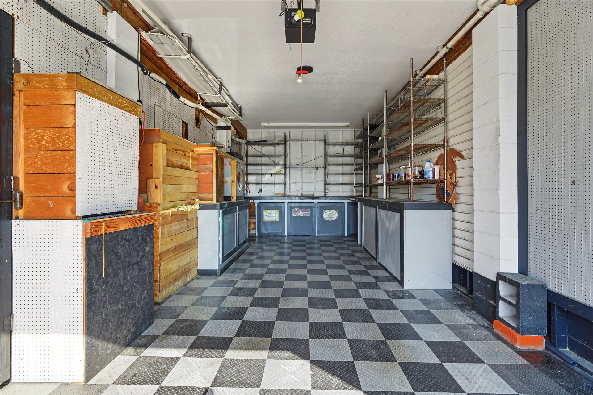 49 N Omega Street, La Marque, TX 77568 49 N Omega Street, La Marque, TX 77568
