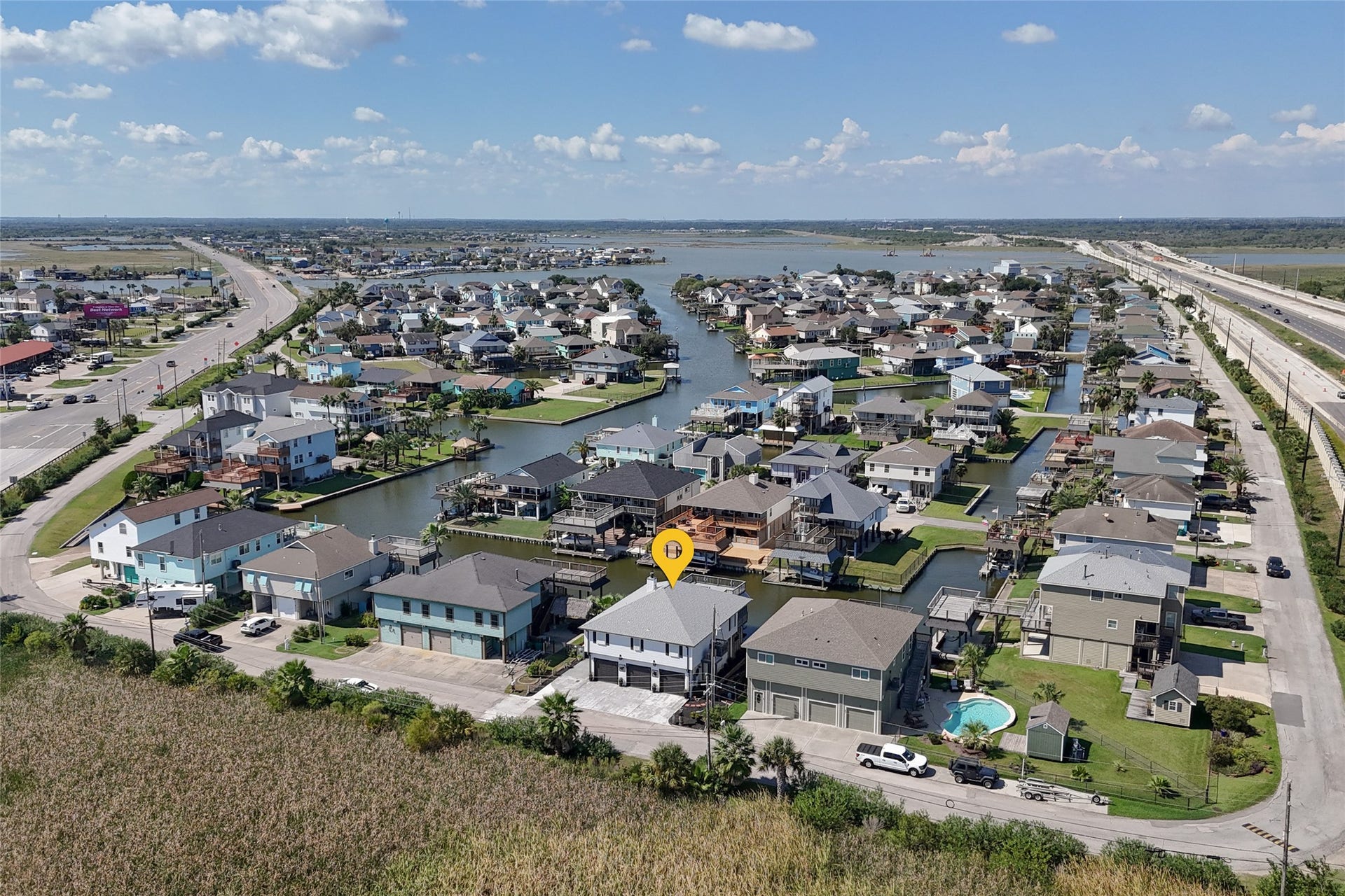 49 N Omega Street, La Marque, TX 77568 49 N Omega Street, La Marque, TX 77568