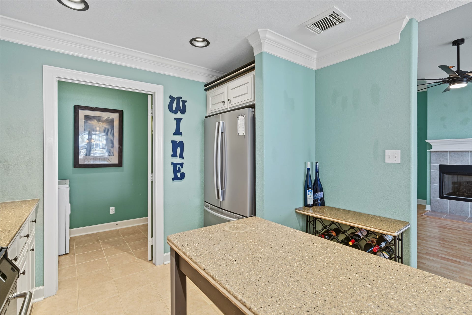 49 N Omega Street, La Marque, TX 77568 49 N Omega Street, La Marque, TX 77568