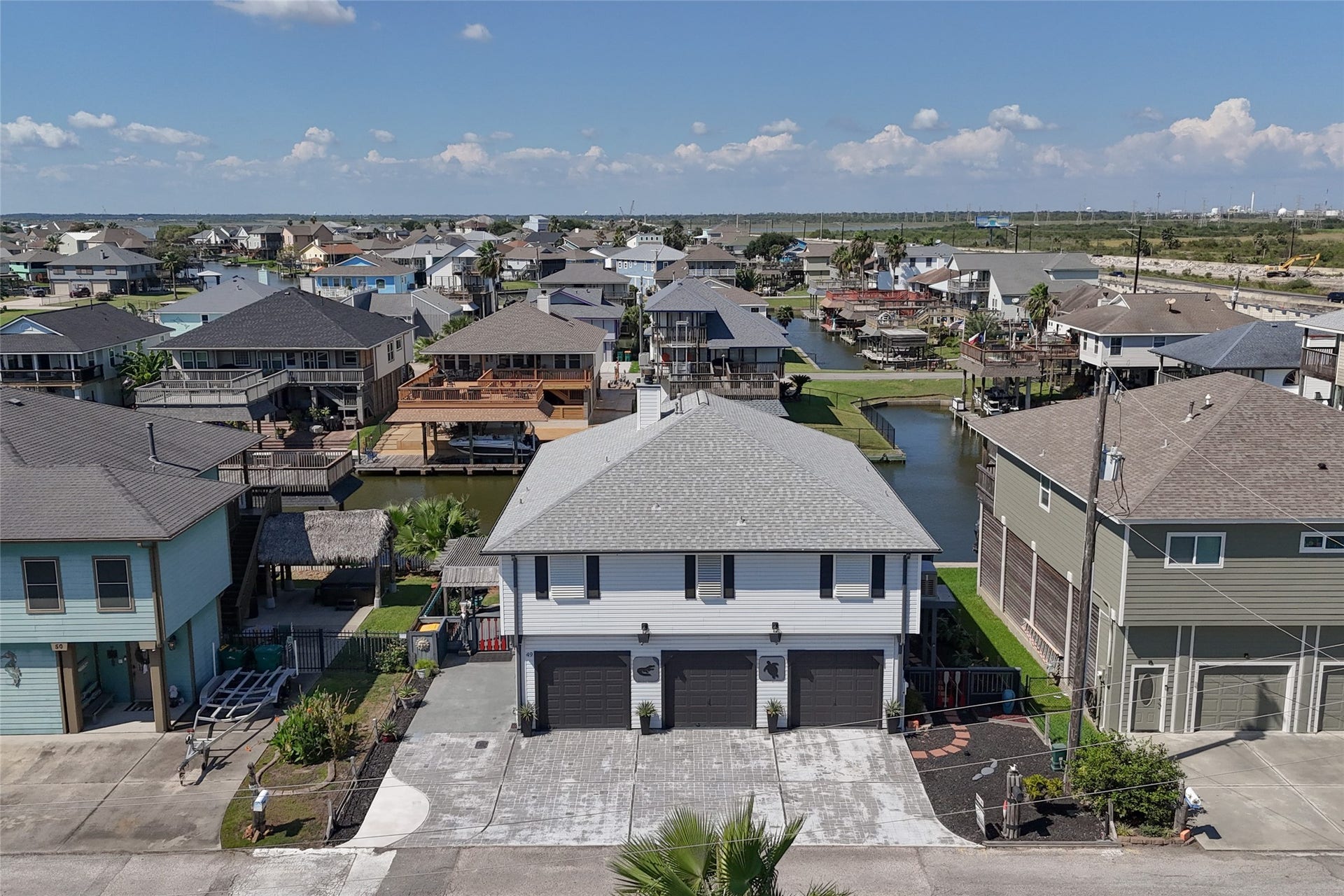 49 N Omega Street, La Marque, TX 77568 49 N Omega Street, La Marque, TX 77568