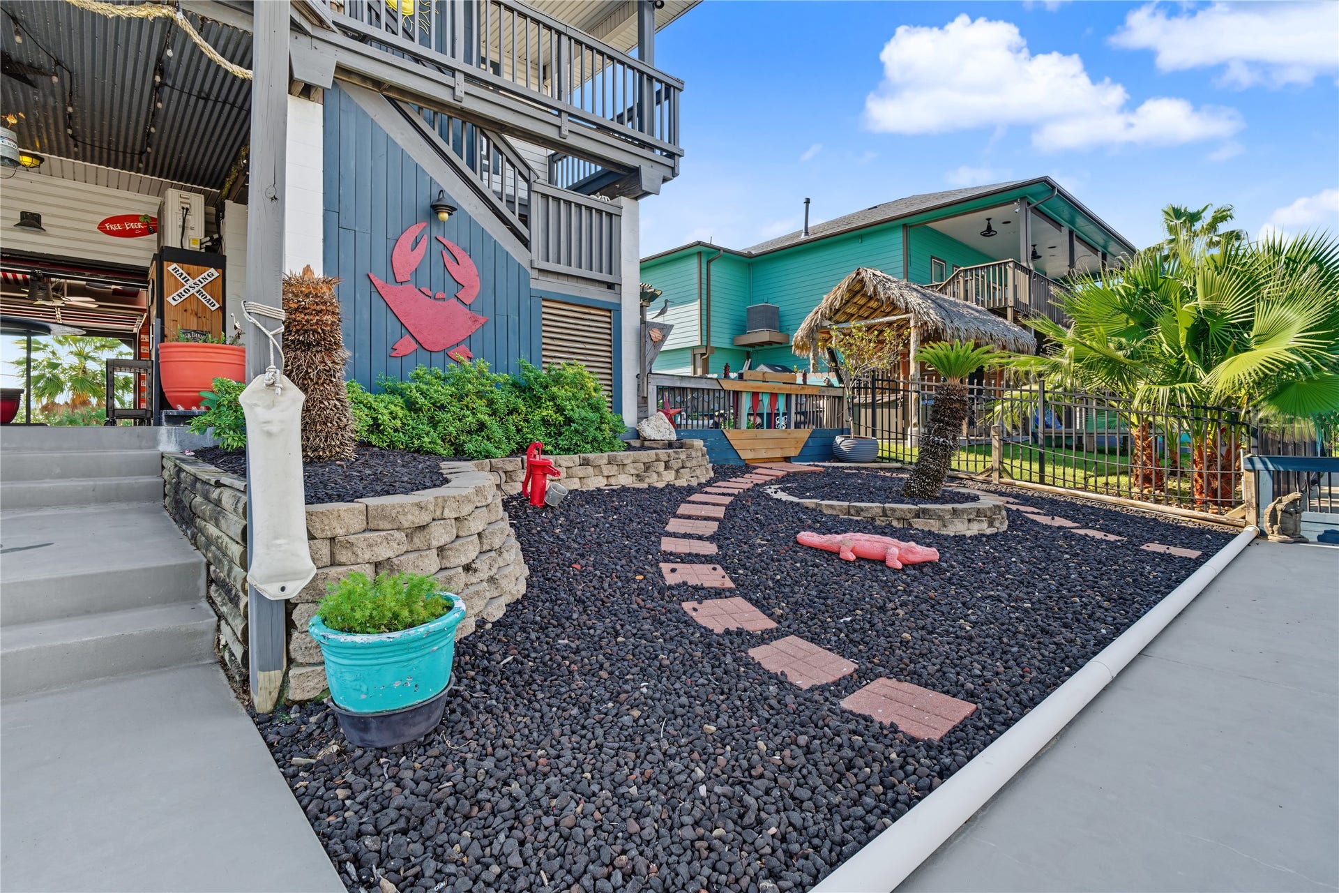 49 N Omega Street, La Marque, TX 77568 49 N Omega Street, La Marque, TX 77568