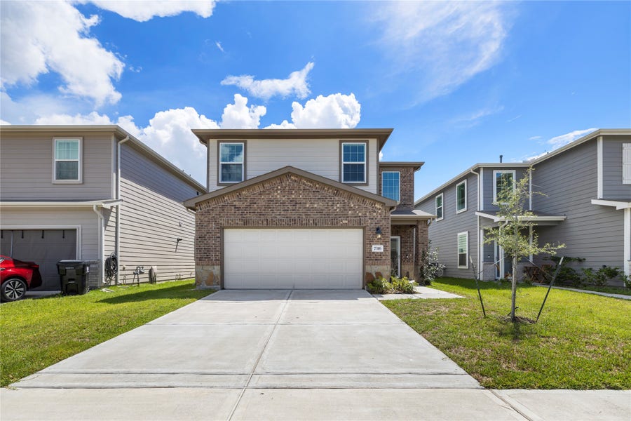 Property photo for 7316 Madison Commons Lane, Houston, TX