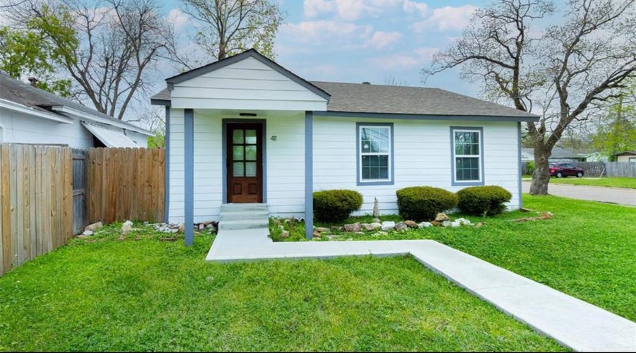 Property photo for 411 Harris Avenue, Pasadena, TX