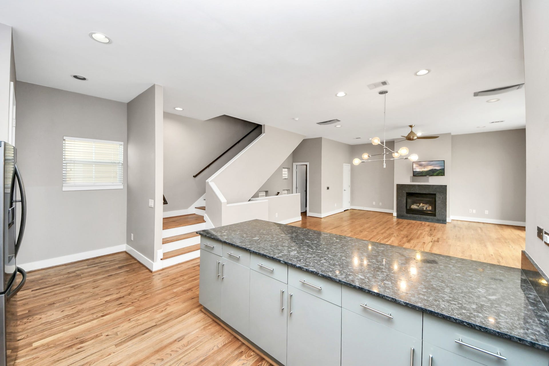 1112 Columbus Street, #B, Houston, TX 77019 1112 Columbus Street, #B, Houston, TX 77019