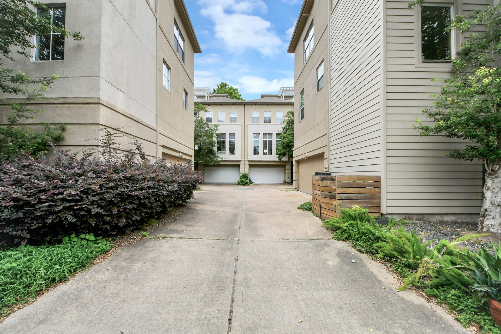 1112 Columbus Street, #B, Houston, TX 77019 1112 Columbus Street, #B, Houston, TX 77019