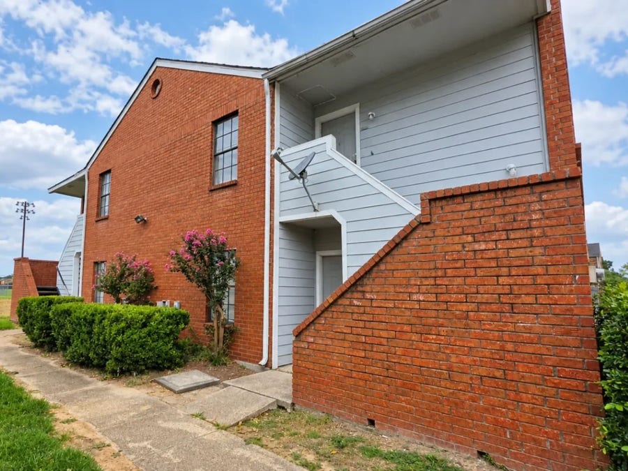 Property photo for 7975 Streamside Drive, #2b, Houston, TX