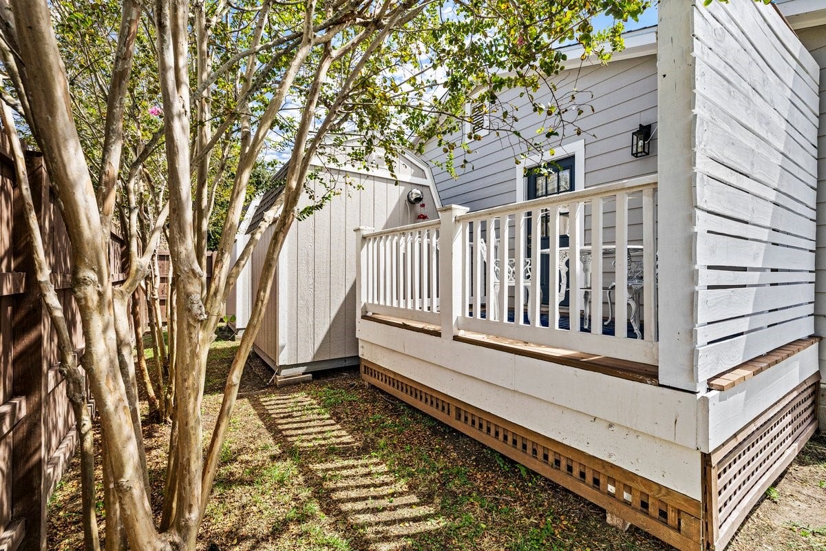 1414 29th Street, Galveston, TX 77550 Mature crepe Mrytle trees and easy to maintain landscaping